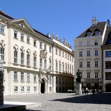 Ofenloch Apartments Wina Bagian luar foto